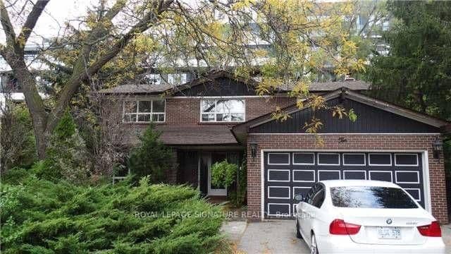 10 Teagarden Court, Toronto, ON