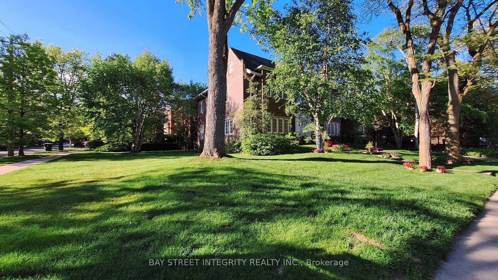 184 Heath Street, Toronto, ON — photo 2