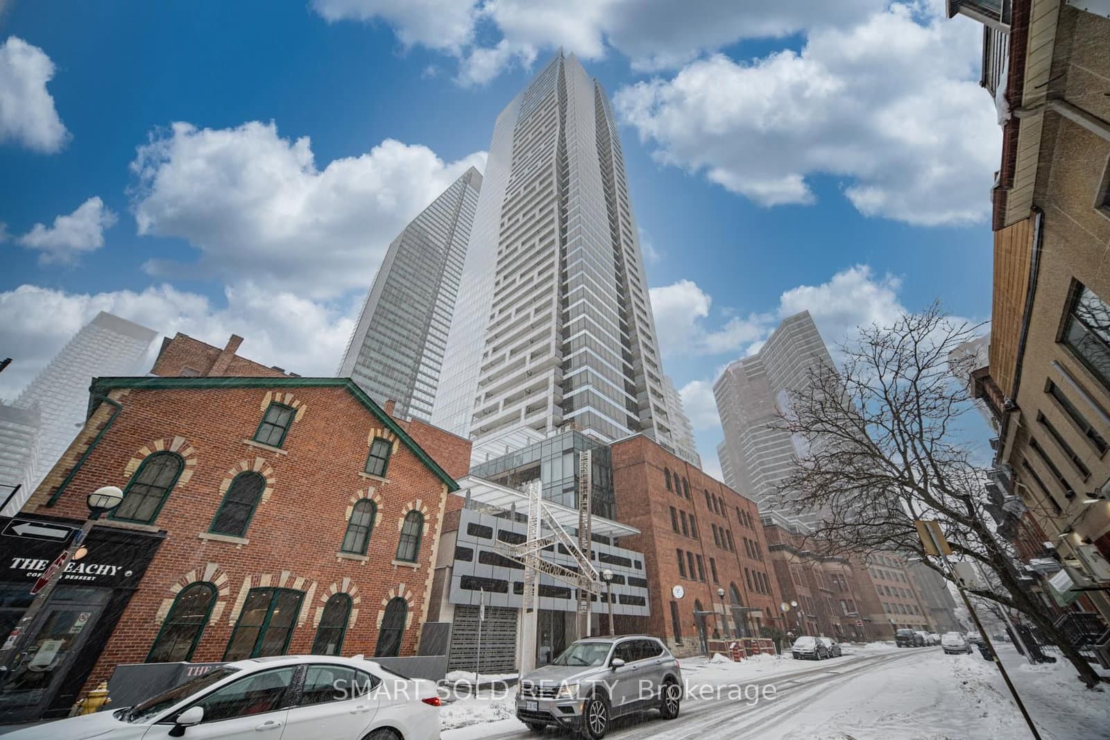 3203 - 5 St Joseph Street, Toronto, ON — photo 2