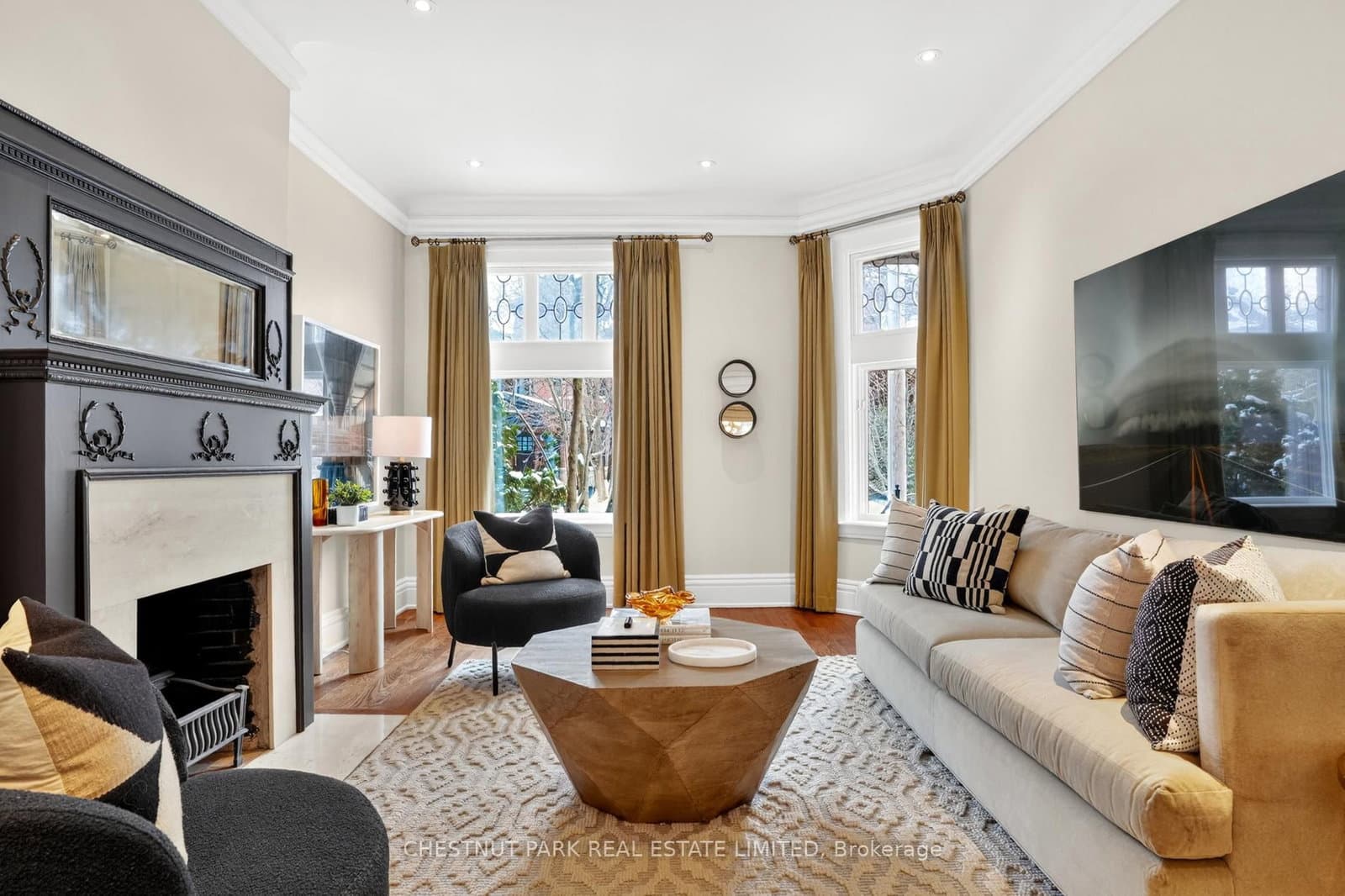 46 Admiral Road, Toronto, ON