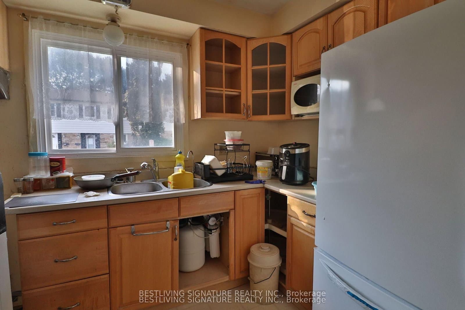 77 Crab Appleway, Toronto, ON — photo 2