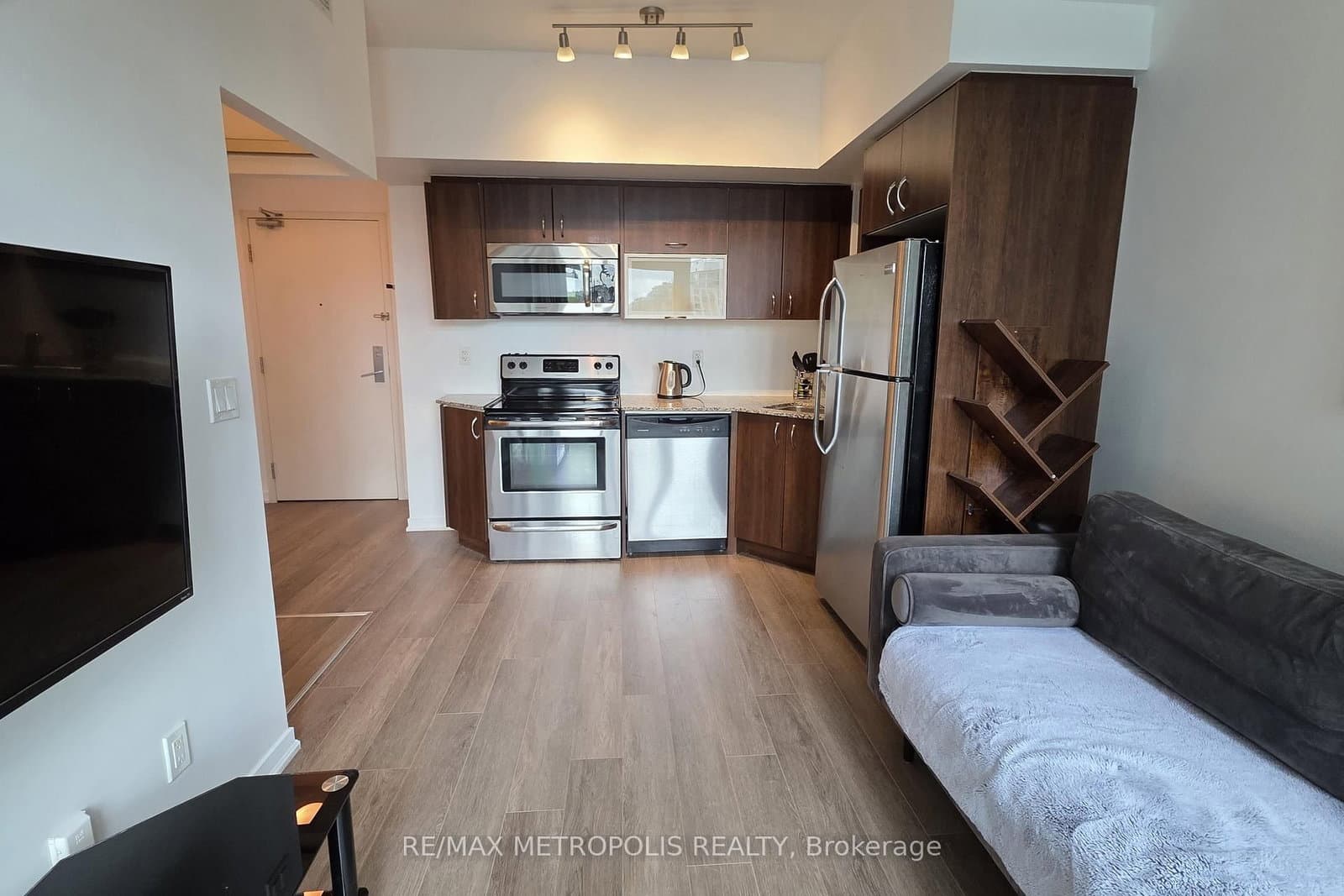 813 - 55 East Liberty Street, Toronto, ON — photo 3