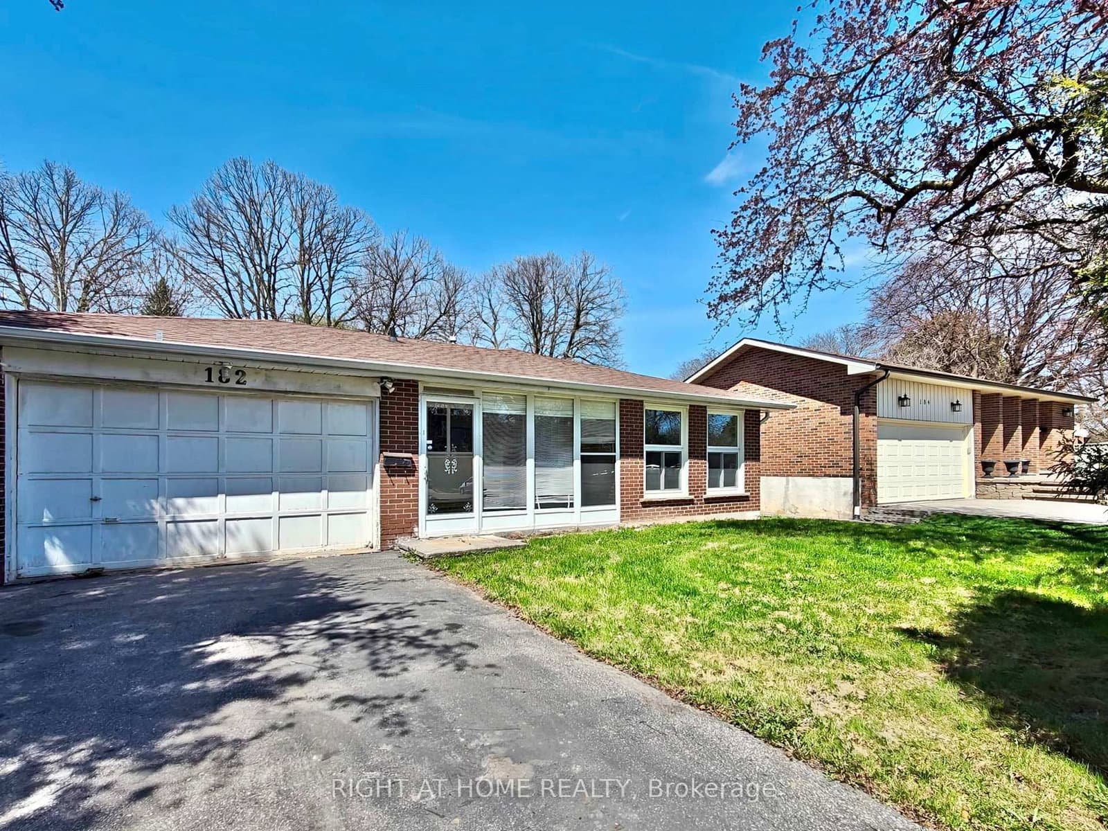 182 mcnicoll Avenue, Toronto, ON