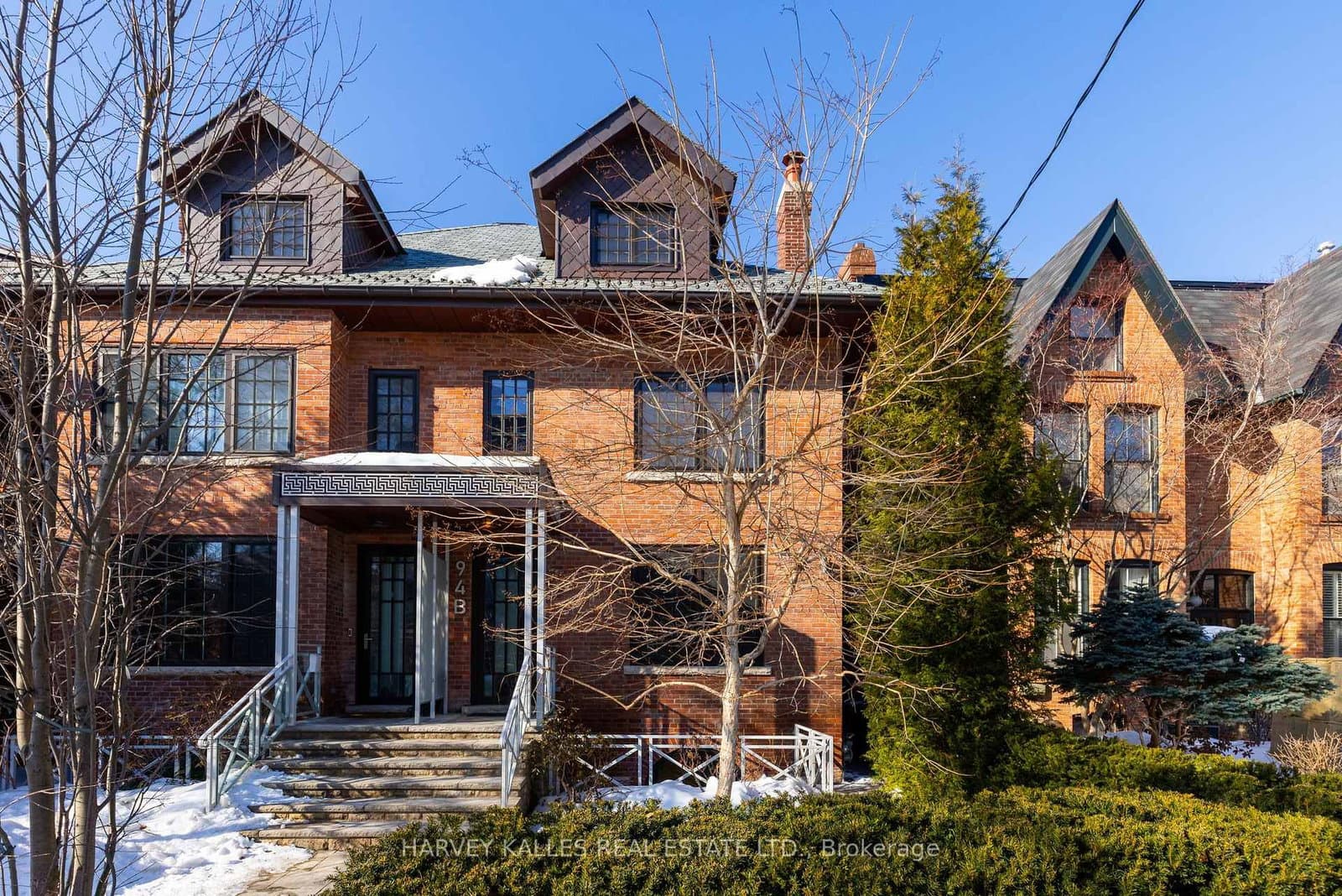 94B Admiral Road, Toronto, ON