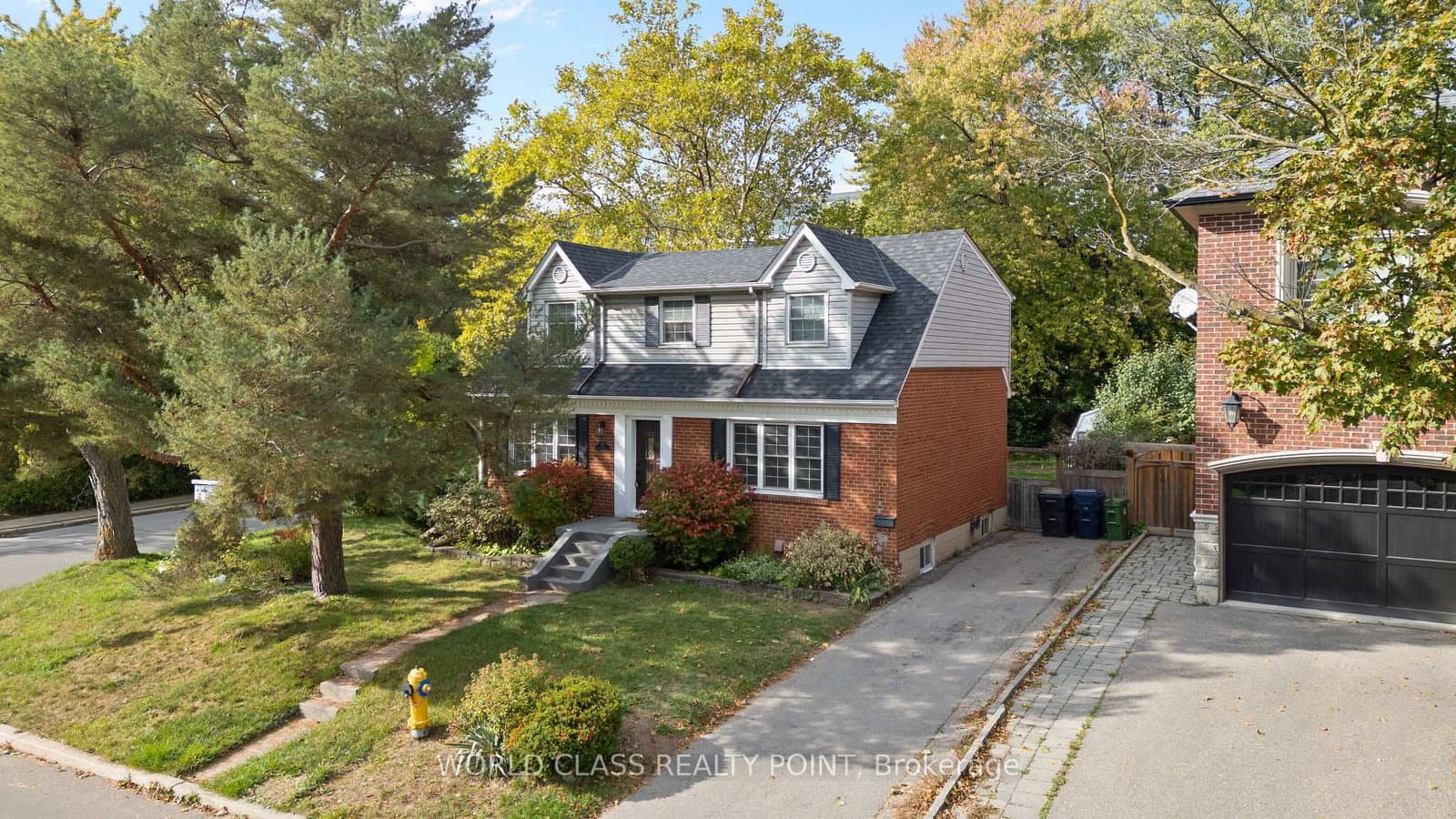 118 Anndale Drive, Toronto, ON