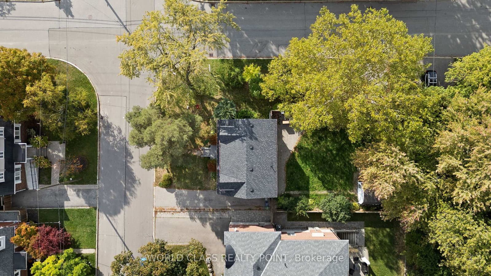 118 Anndale Drive, Toronto, ON — photo 2