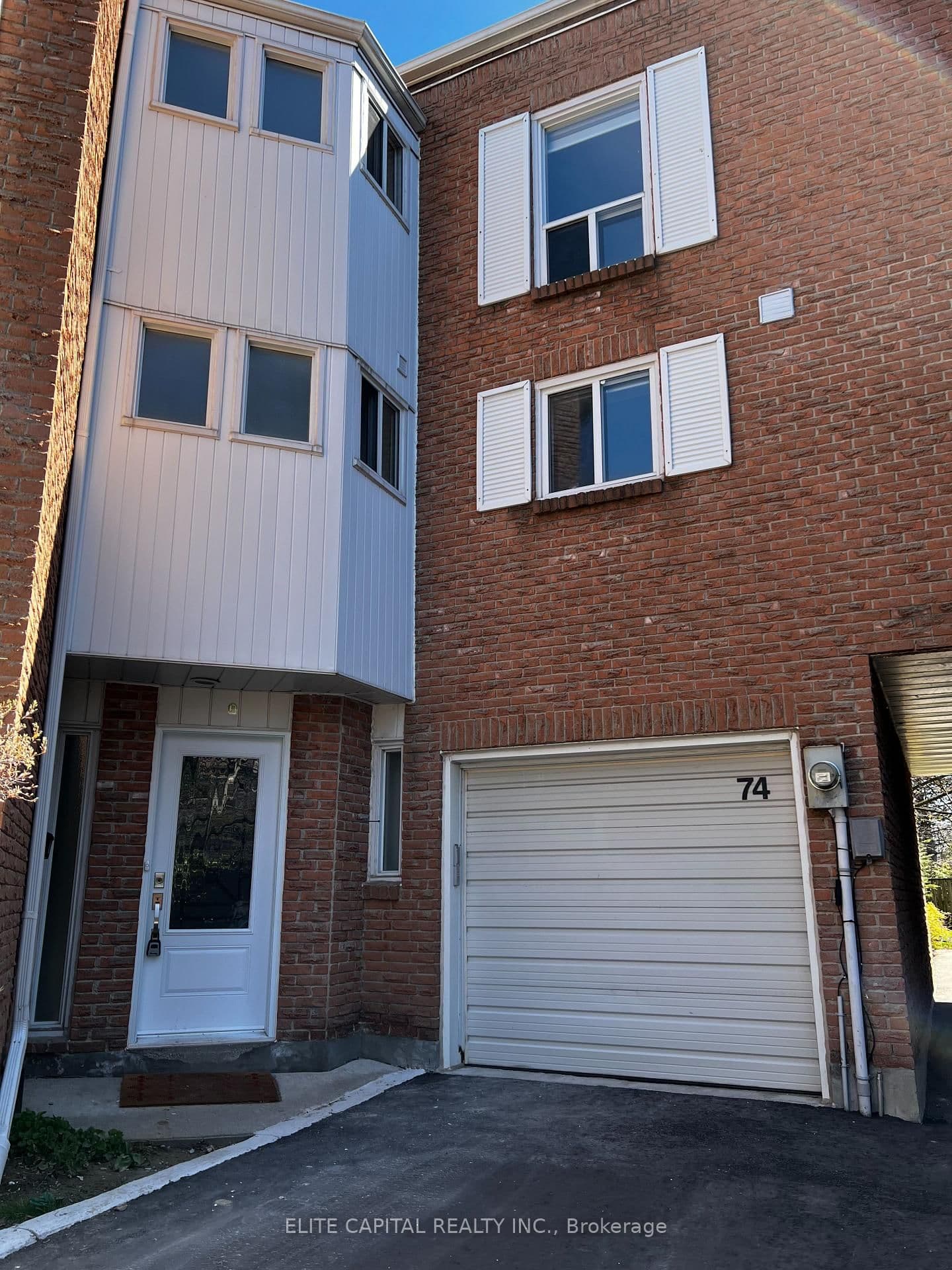 74 Thimble Berryway, Toronto, ON