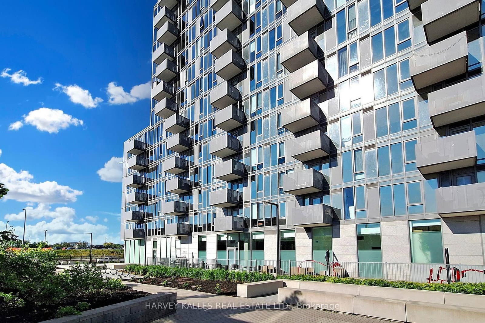 1406 - 38 Monte Kwinter Court, Toronto, ON — photo 3