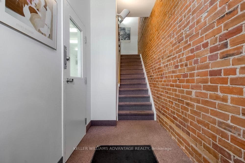157 Gerrard Street, Toronto, ON — photo 3