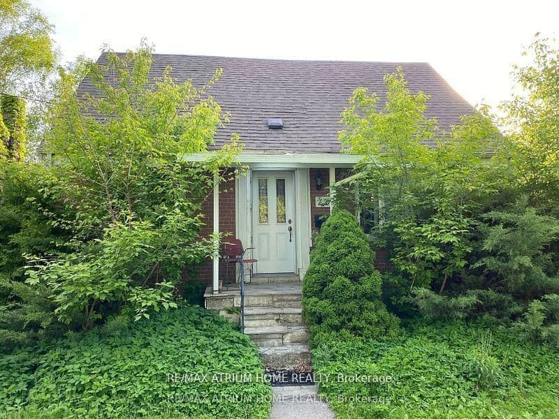 28 Kensington Avenue, Toronto, ON