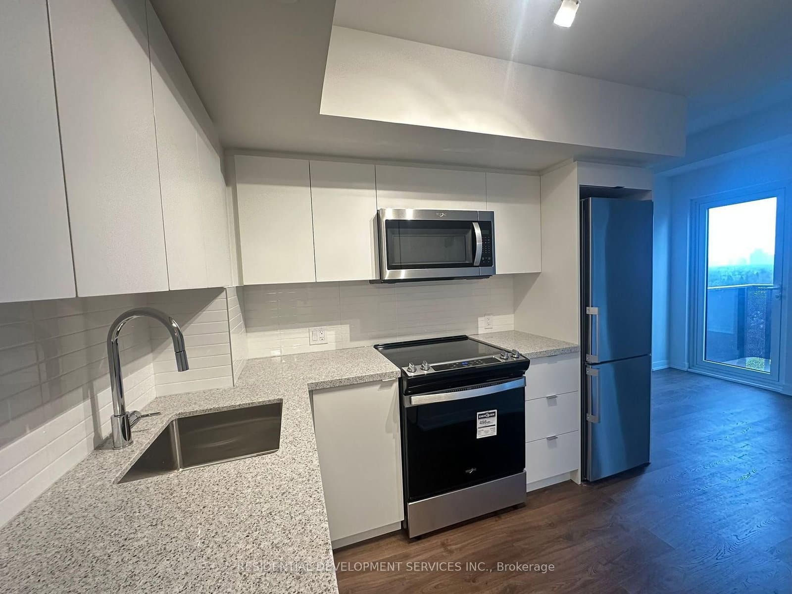 1110 - 500 Wilson Avenue, Toronto, ON — photo 2