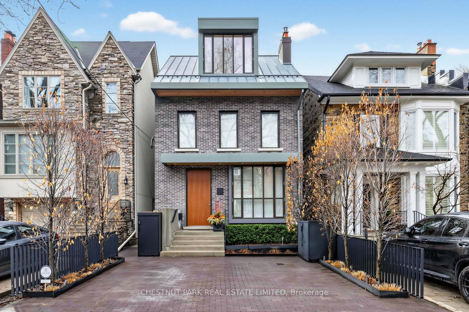55 Farnham Avenue, Toronto, ON