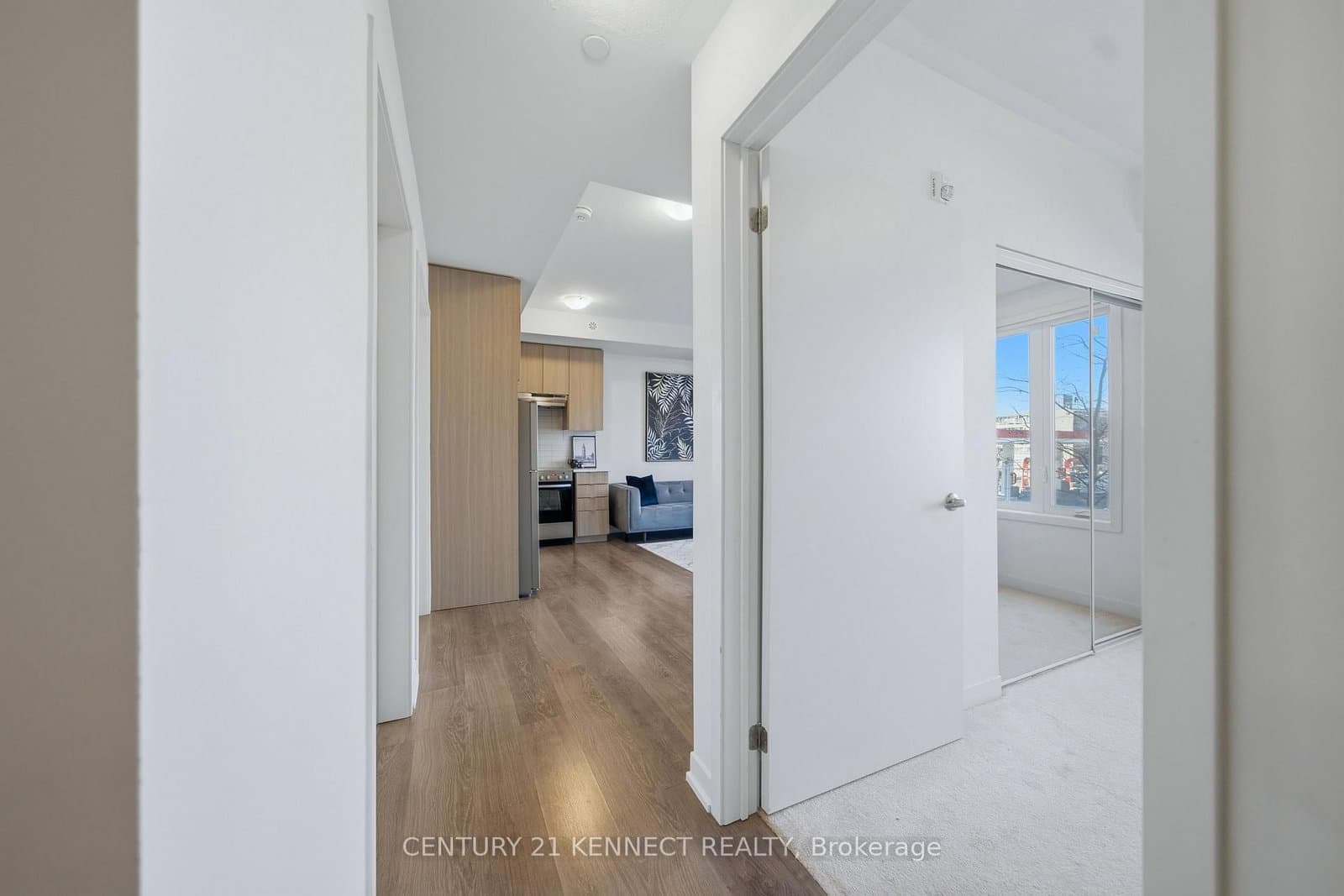 211 - 20 Orchid Pl Drive, Toronto, ON — photo 3