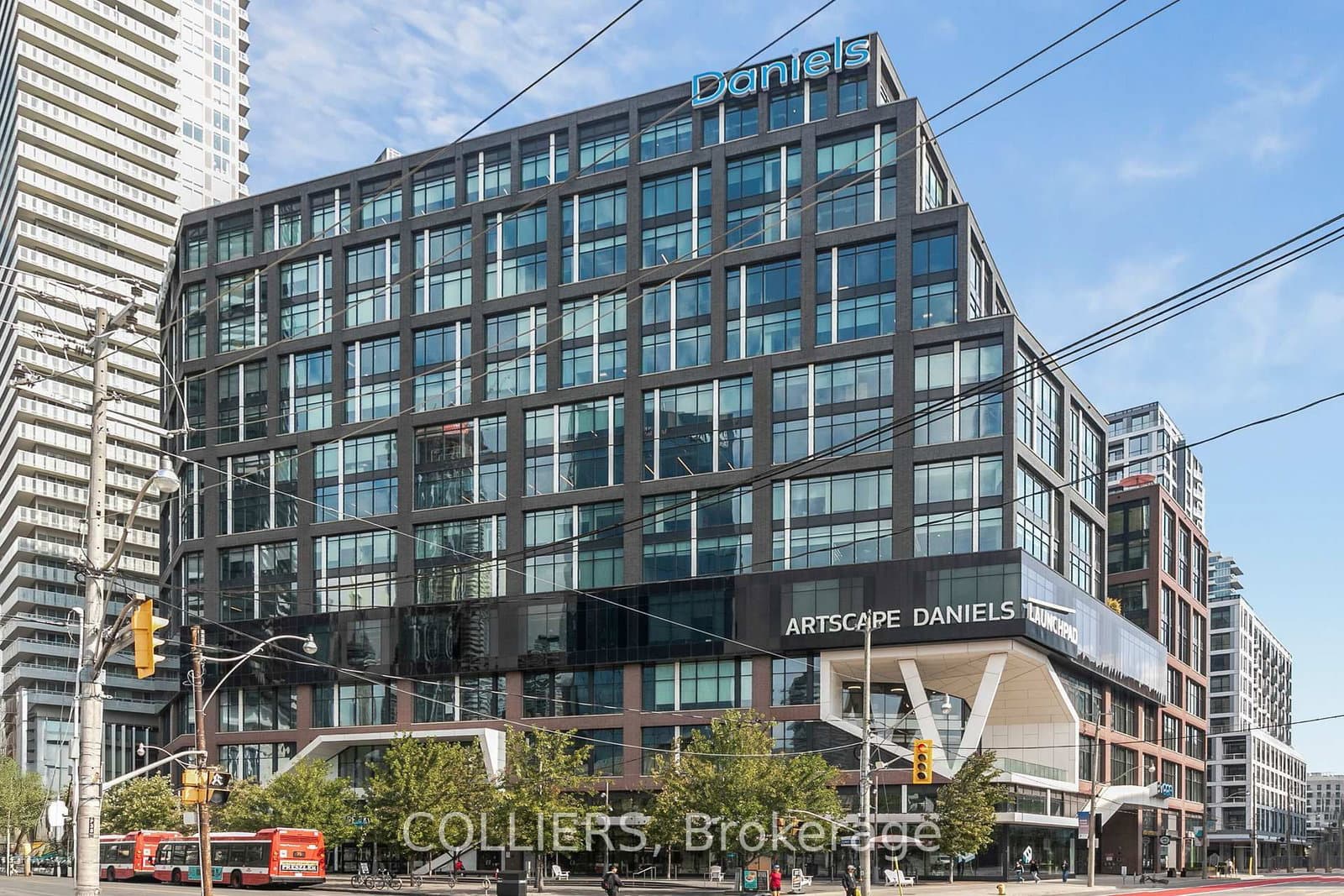 1304 - 130 Queens Quay, Toronto, ON