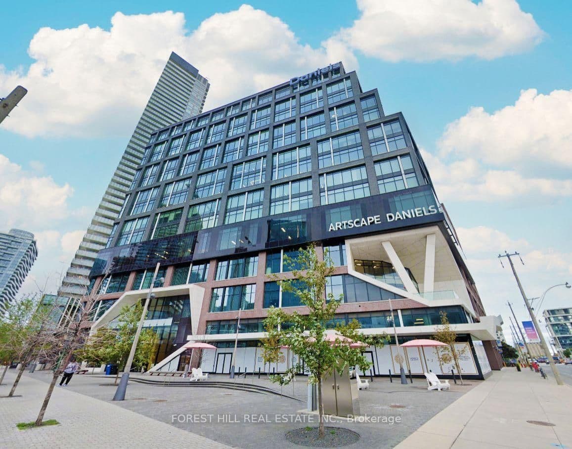 516 - 130 Queens Quay, Toronto, ON