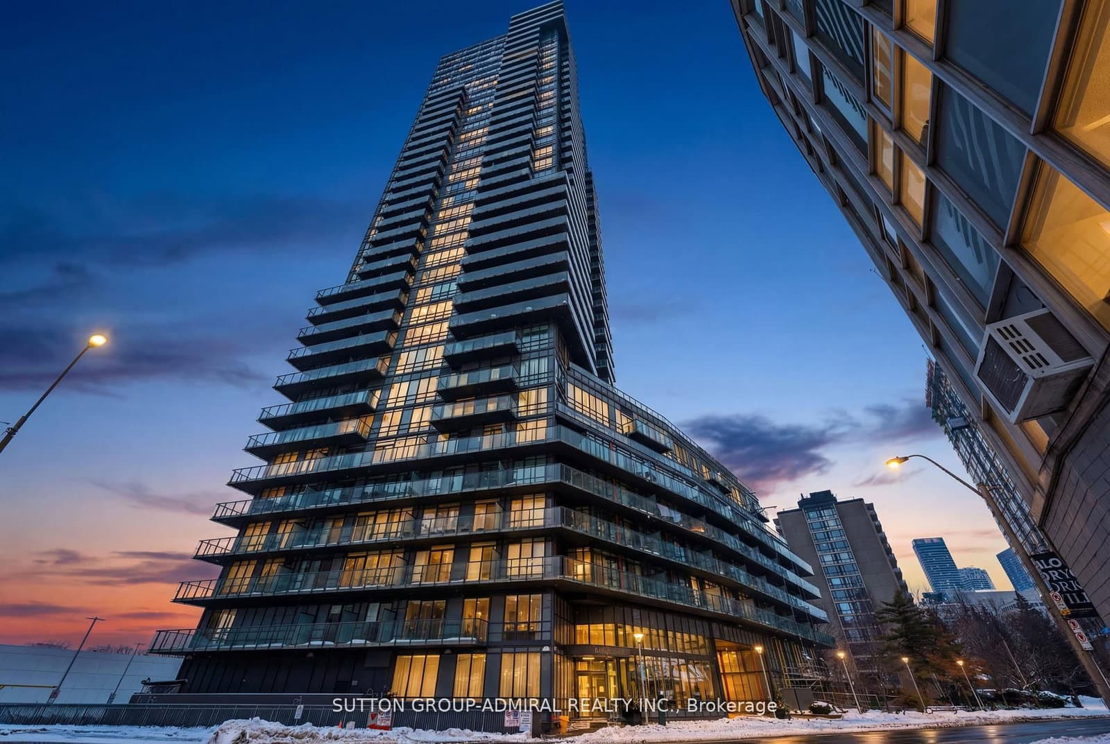 2106 - 825 Church Street, Toronto, ON