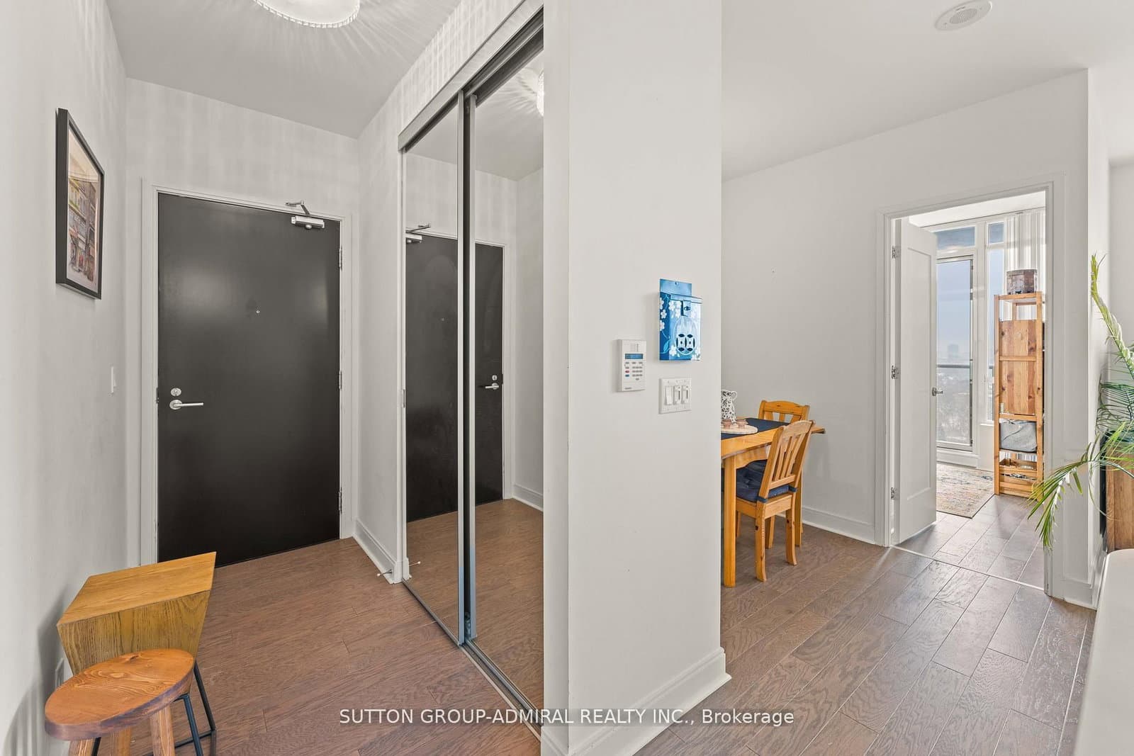 2106 - 825 Church Street, Toronto, ON — photo 2