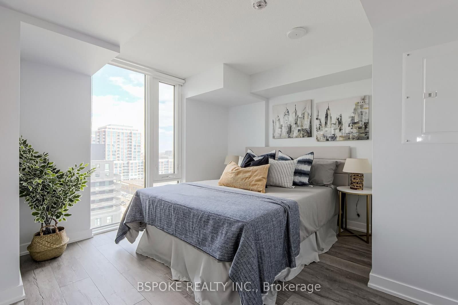 1102 - 38 Monte kwinter Court, Toronto, ON — photo 2