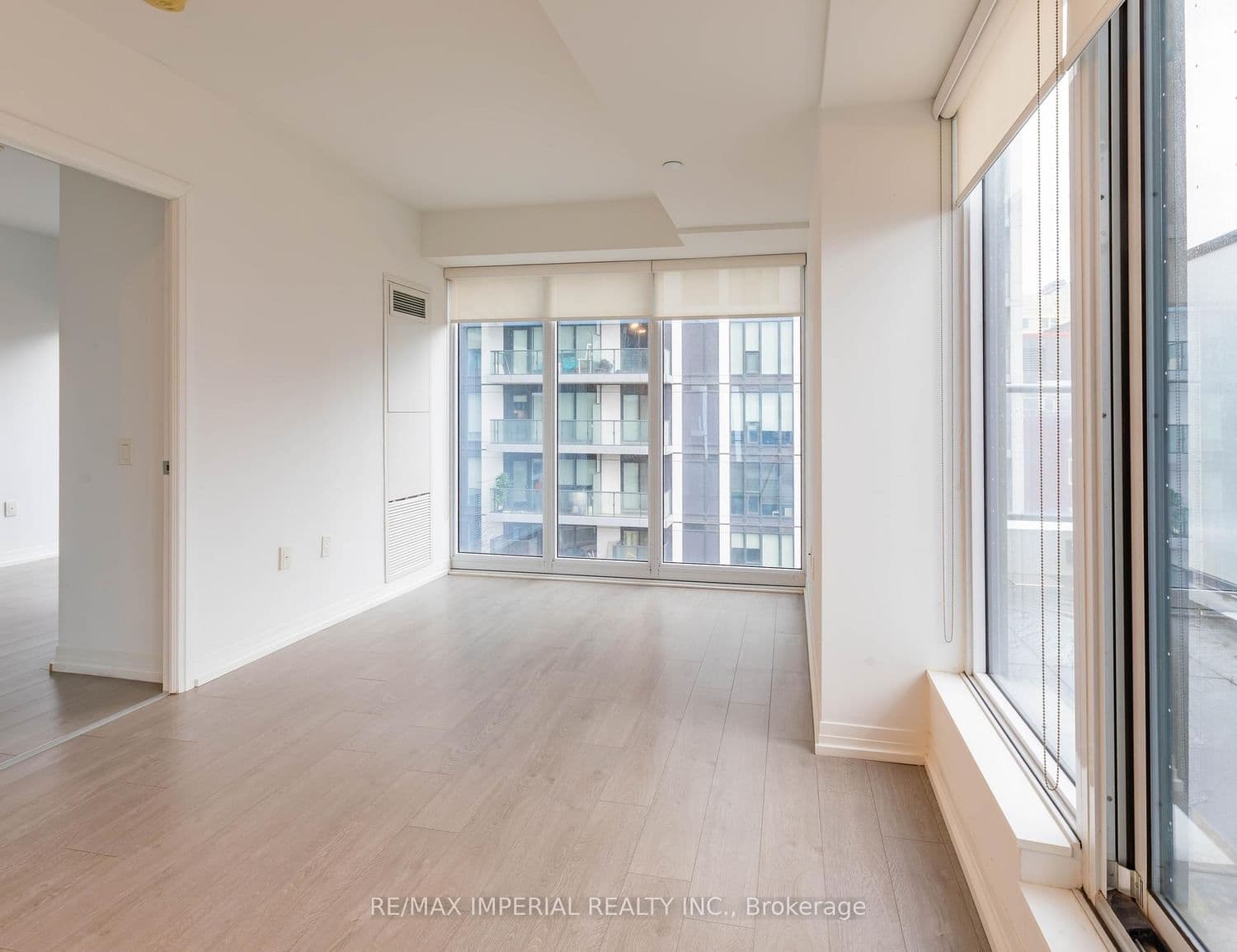 708 - 251 Jarvis Street, Toronto, ON — photo 3