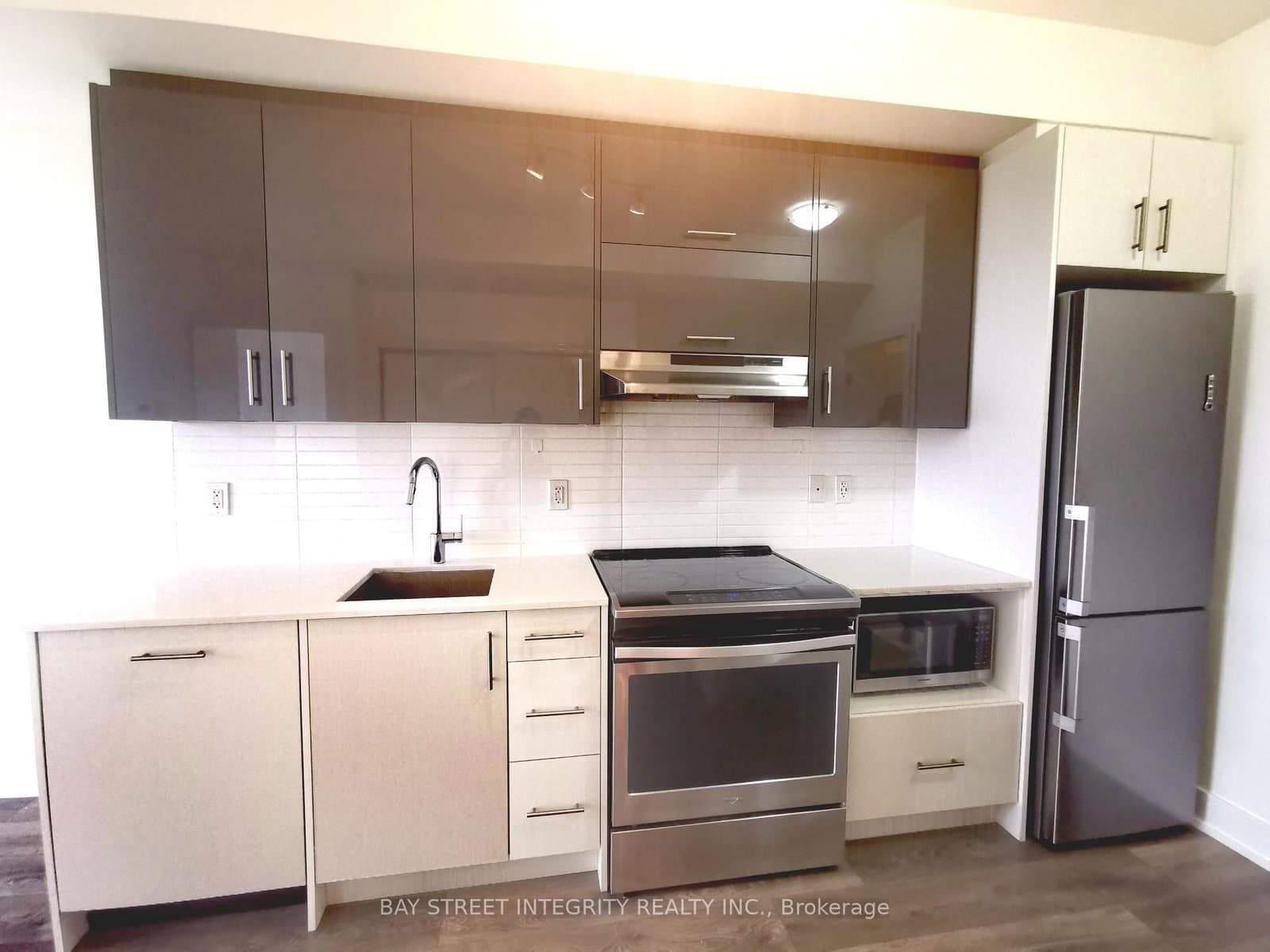 1607 - 180 Fairview Mall Drive, Toronto, ON — photo 2