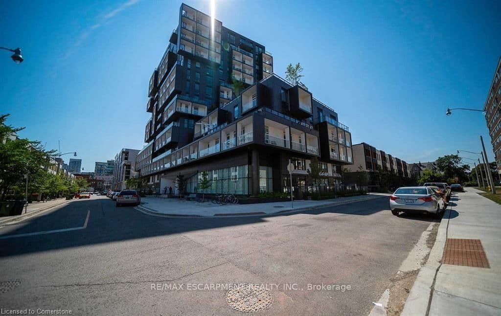 120 - 80 Vanauley Street, Toronto, ON