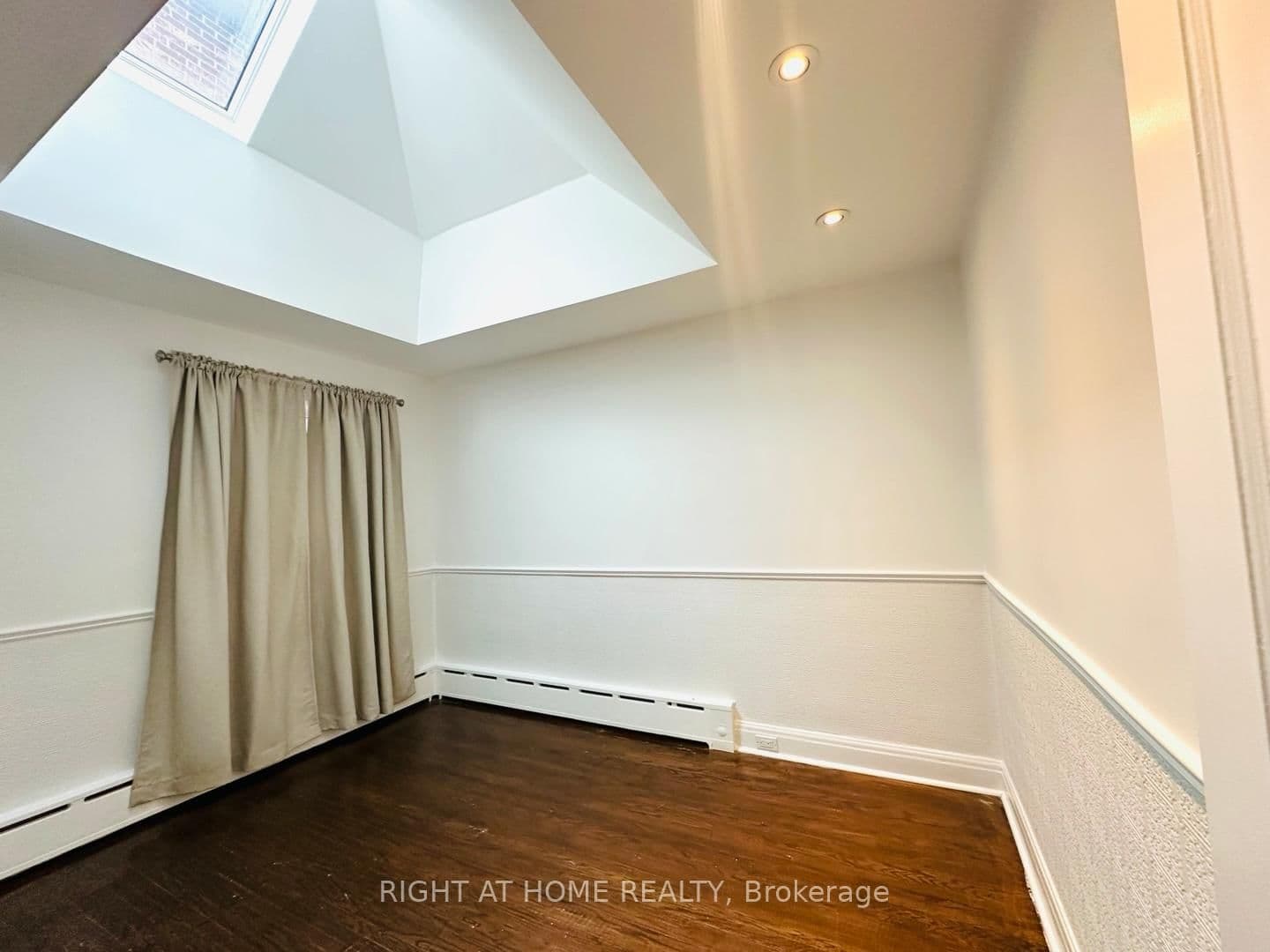 69 Haddington Avenue, Toronto, ON — photo 3