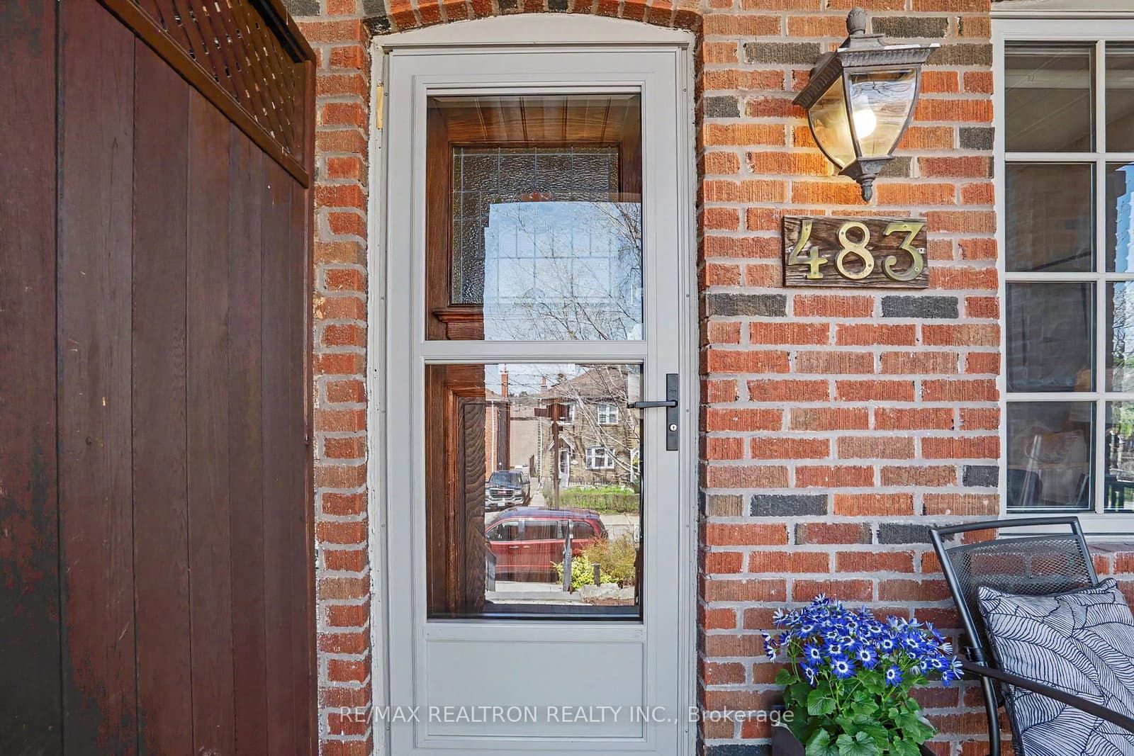 483 Roehampton Avenue, Toronto, ON — photo 3
