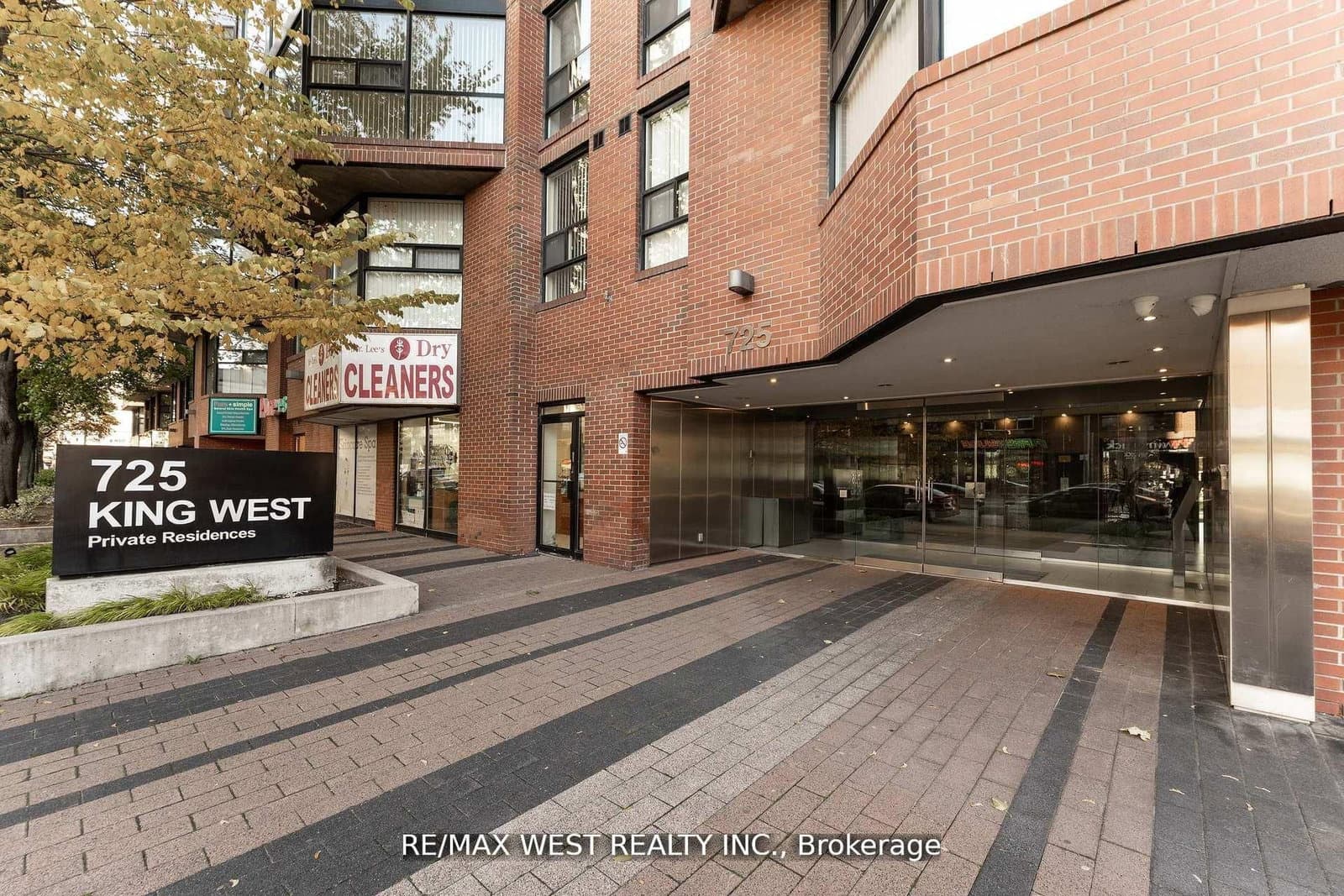 205 - 725 King Street, Toronto, ON — photo 3