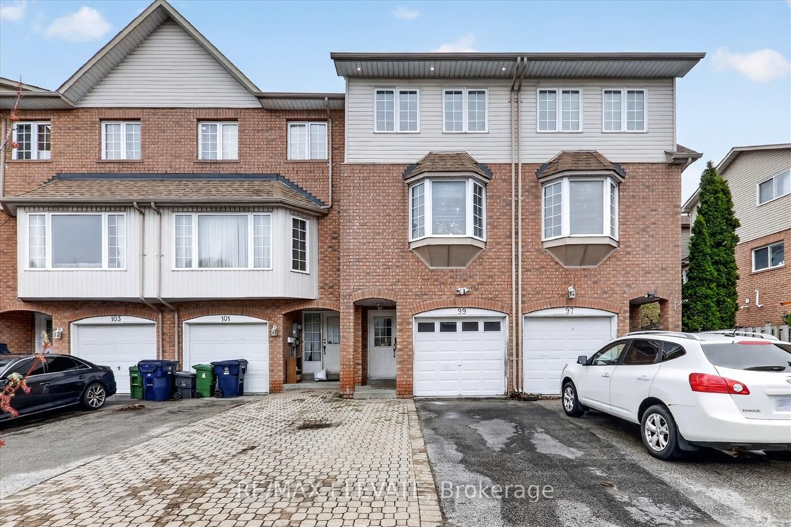 99 Sufi Crescent, Toronto, ON