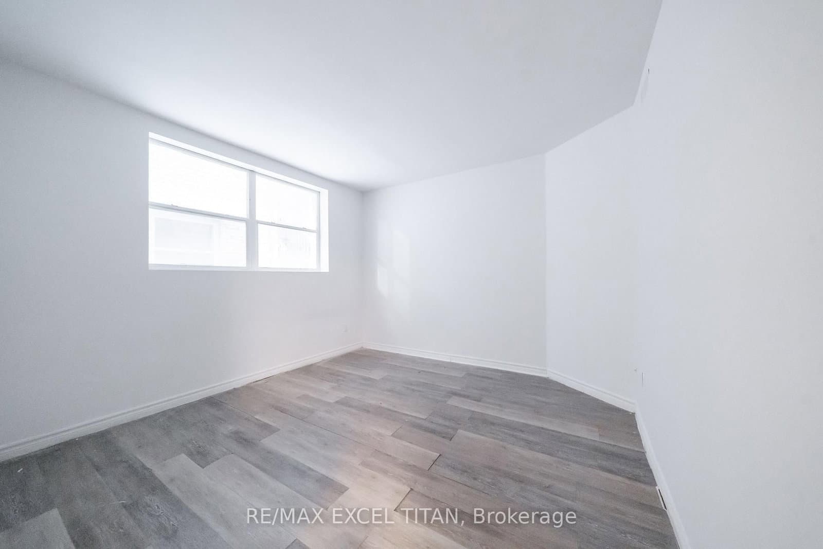 G4 - 414 Jarvis Street, Toronto, ON — photo 2