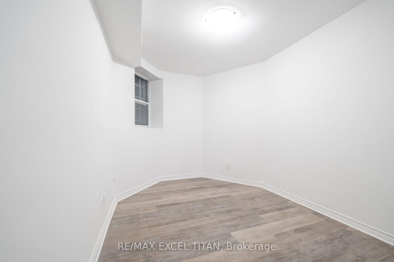 G4 - 414 Jarvis Street, Toronto, ON — photo 3