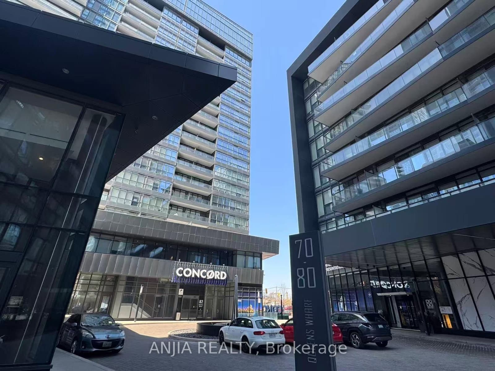 212 - 70 Queens Wharf Road, Toronto, ON