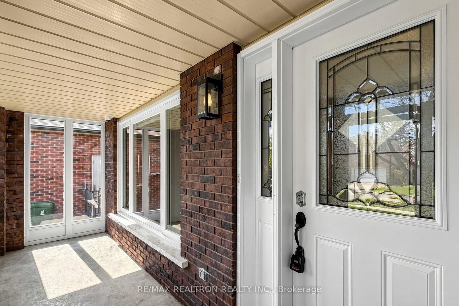 90 Holmes Avenue, Toronto, ON — photo 3