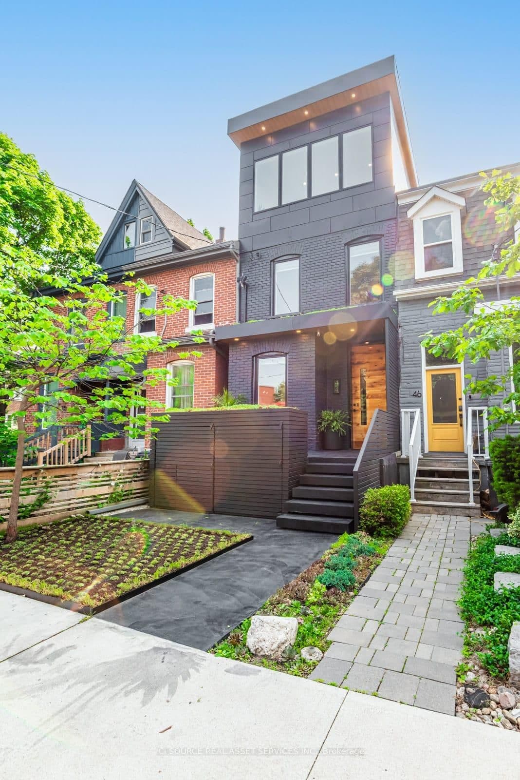 44 Massey Street, Toronto, ON — photo 2