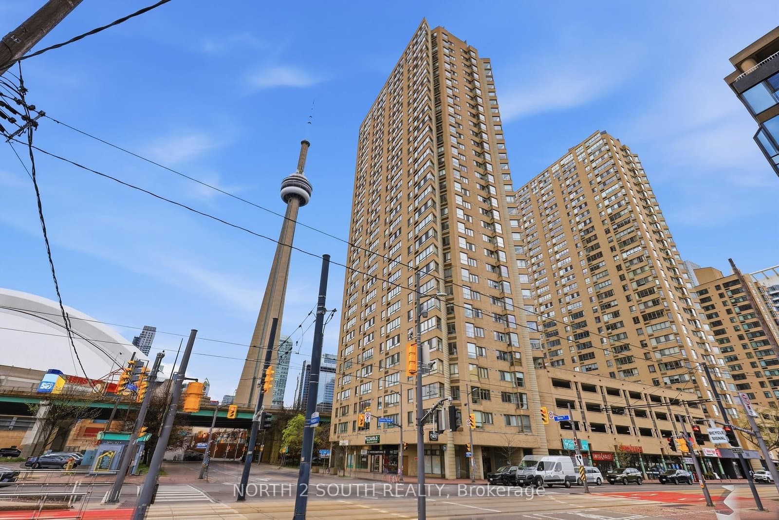 505 - 270 Queens Quay, Toronto, ON