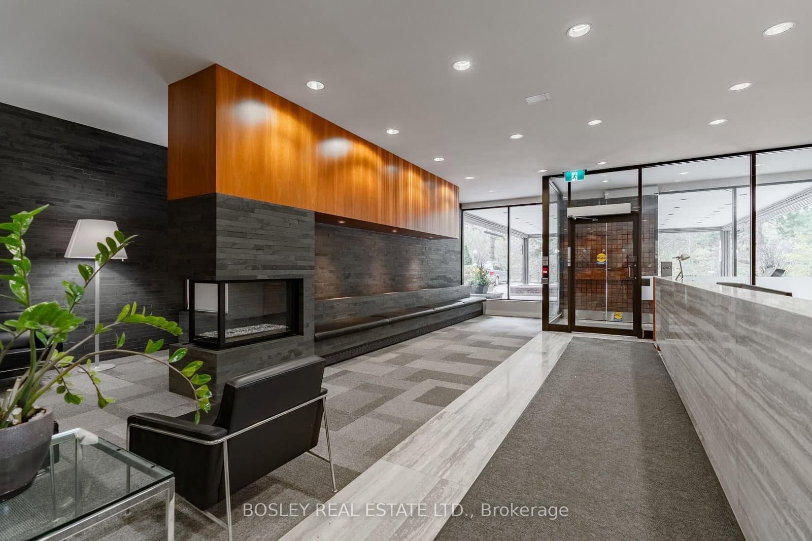 505 - 120 Rosedale Valley Road, Toronto, ON — photo 3