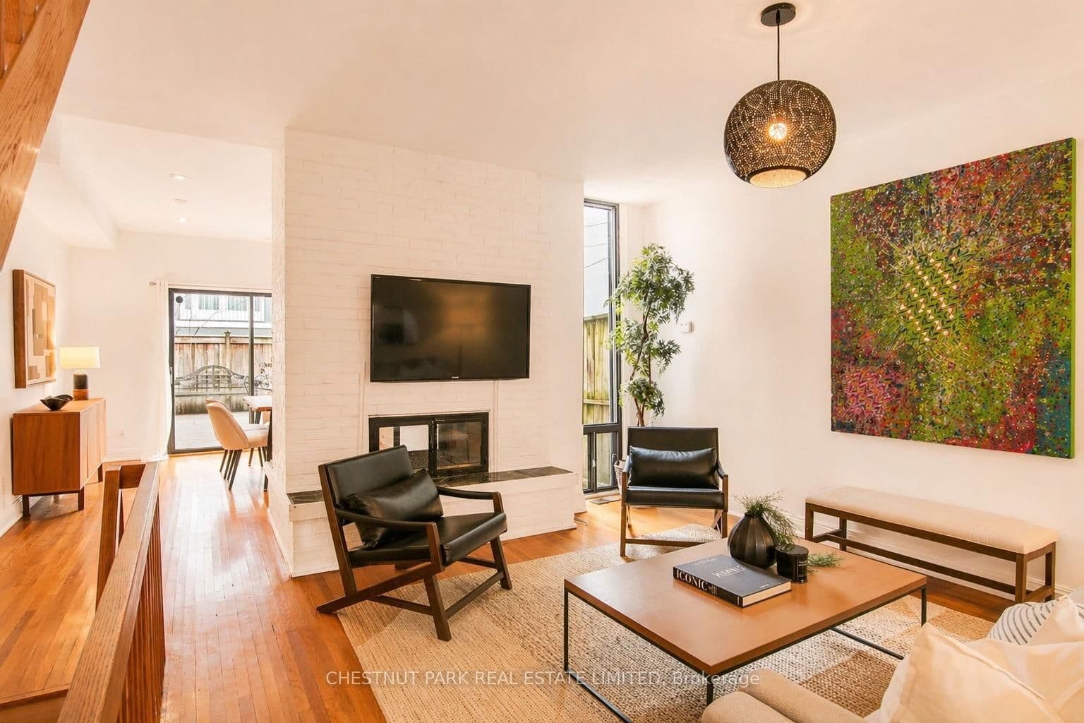 25 Bishop Street, Toronto, ON