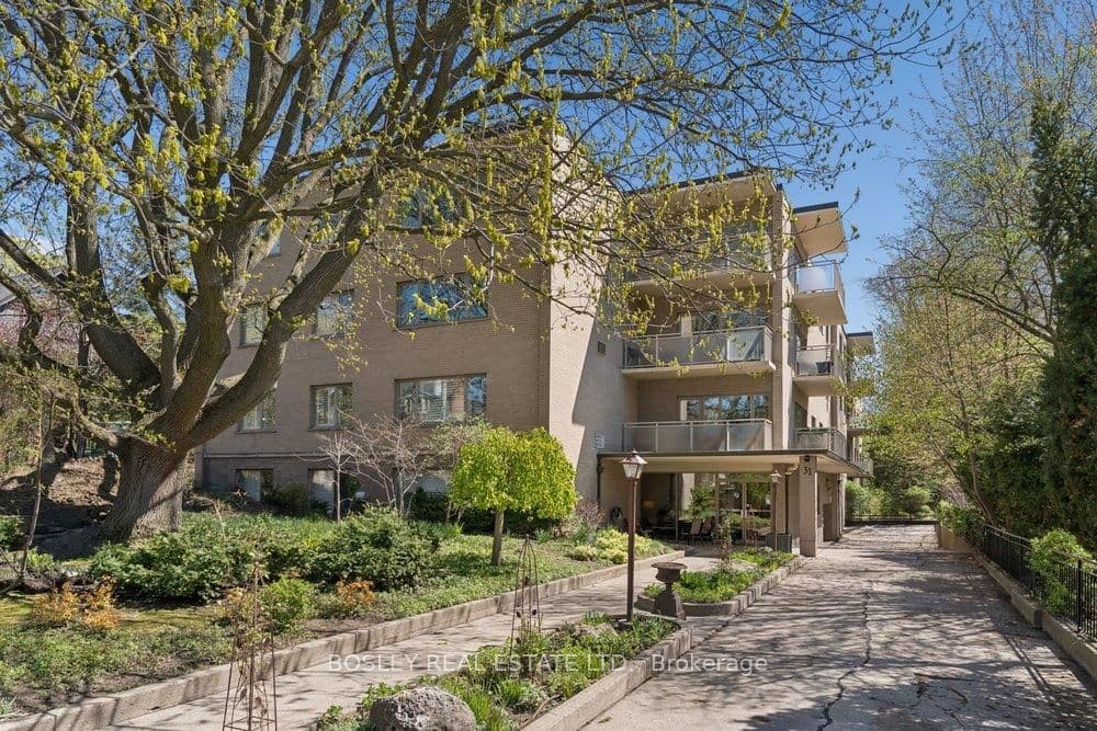 303 - 31 Rosedale Road, Toronto, ON — photo 2