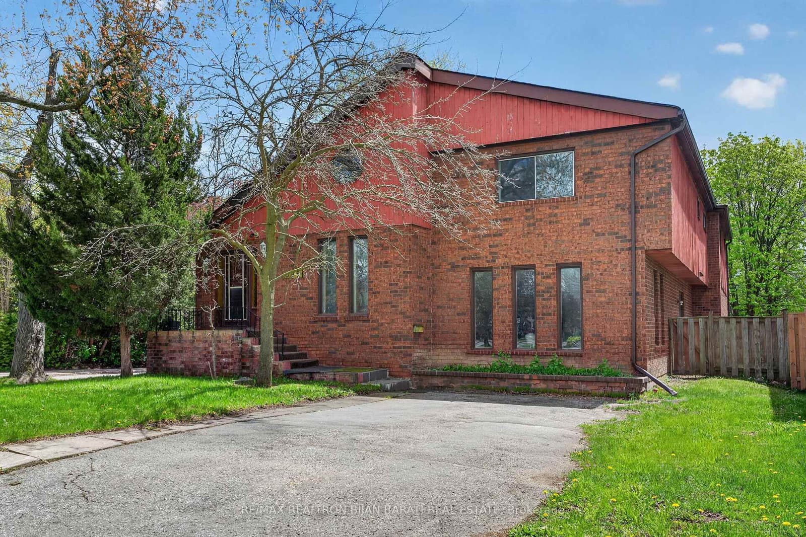 309 Hillcrest Avenue, Toronto, ON