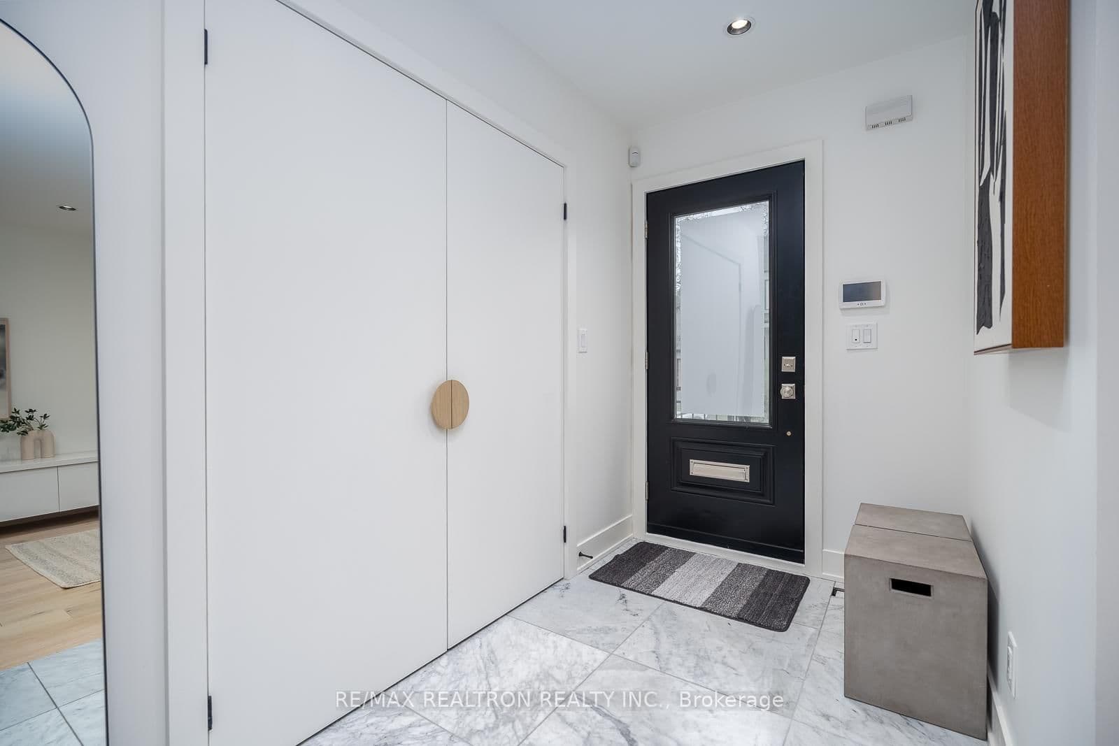 16 Peveril Hill, Toronto, ON — photo 3