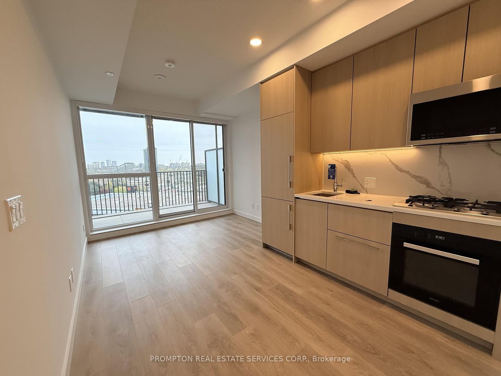 1007 - 18 Esther Shiner Boulevard, Toronto, ON — photo 3