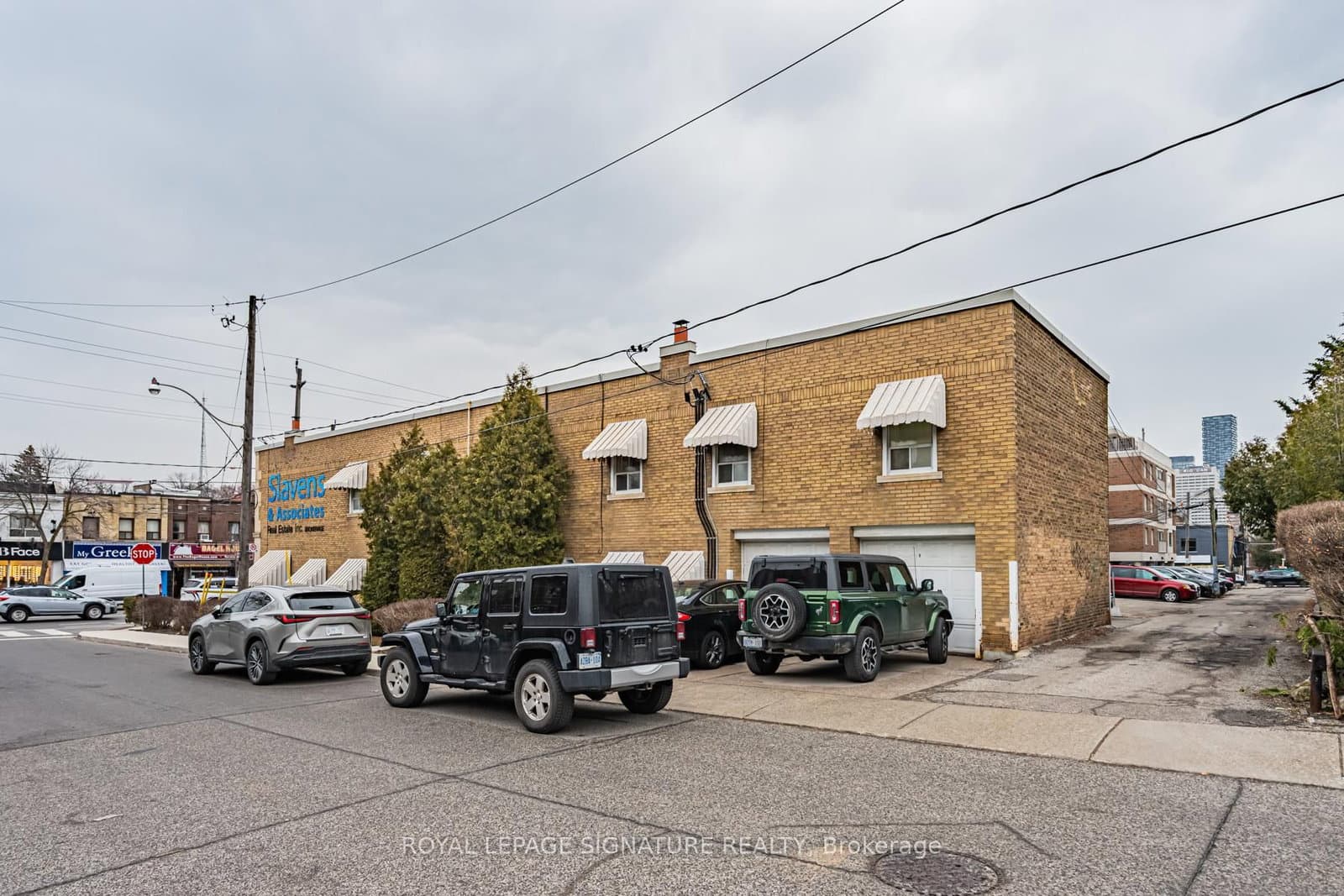 435 Eglinton Avenue, Toronto, ON — photo 2