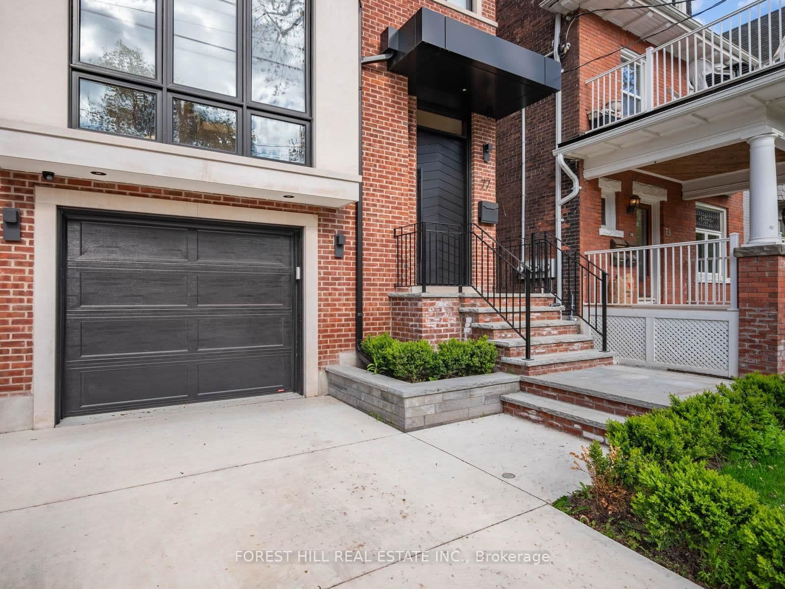 77 Kendal Avenue, Toronto, ON — photo 2