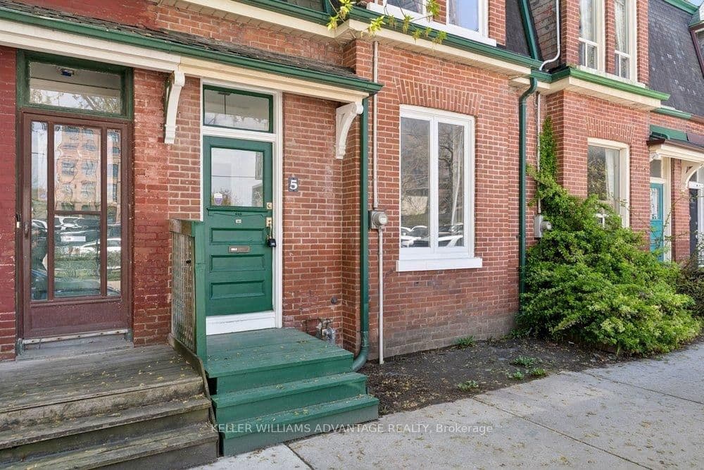 5 Mark Street, Toronto, ON — photo 2