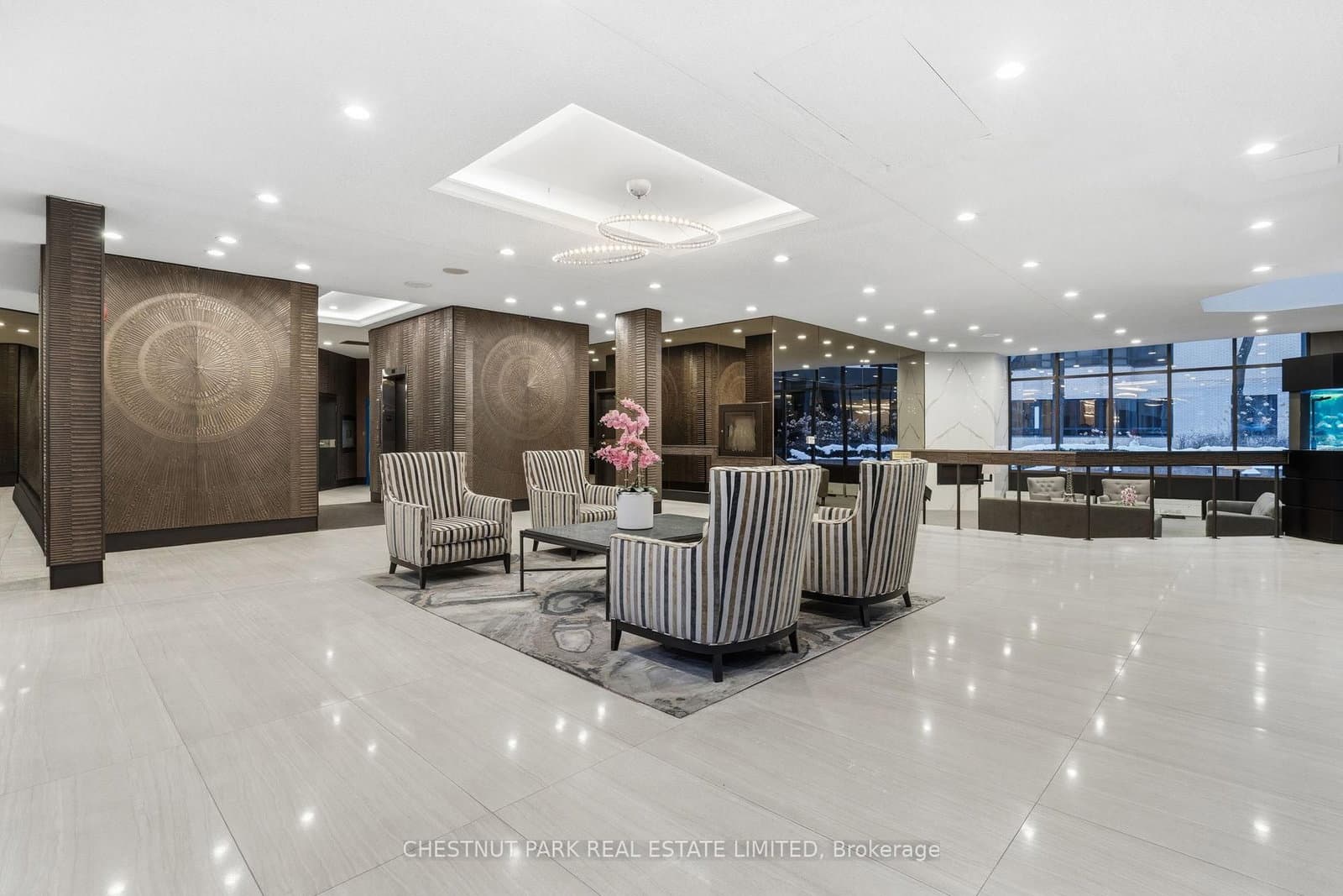 1206 - 211 St Patrick Street, Toronto, ON — photo 3