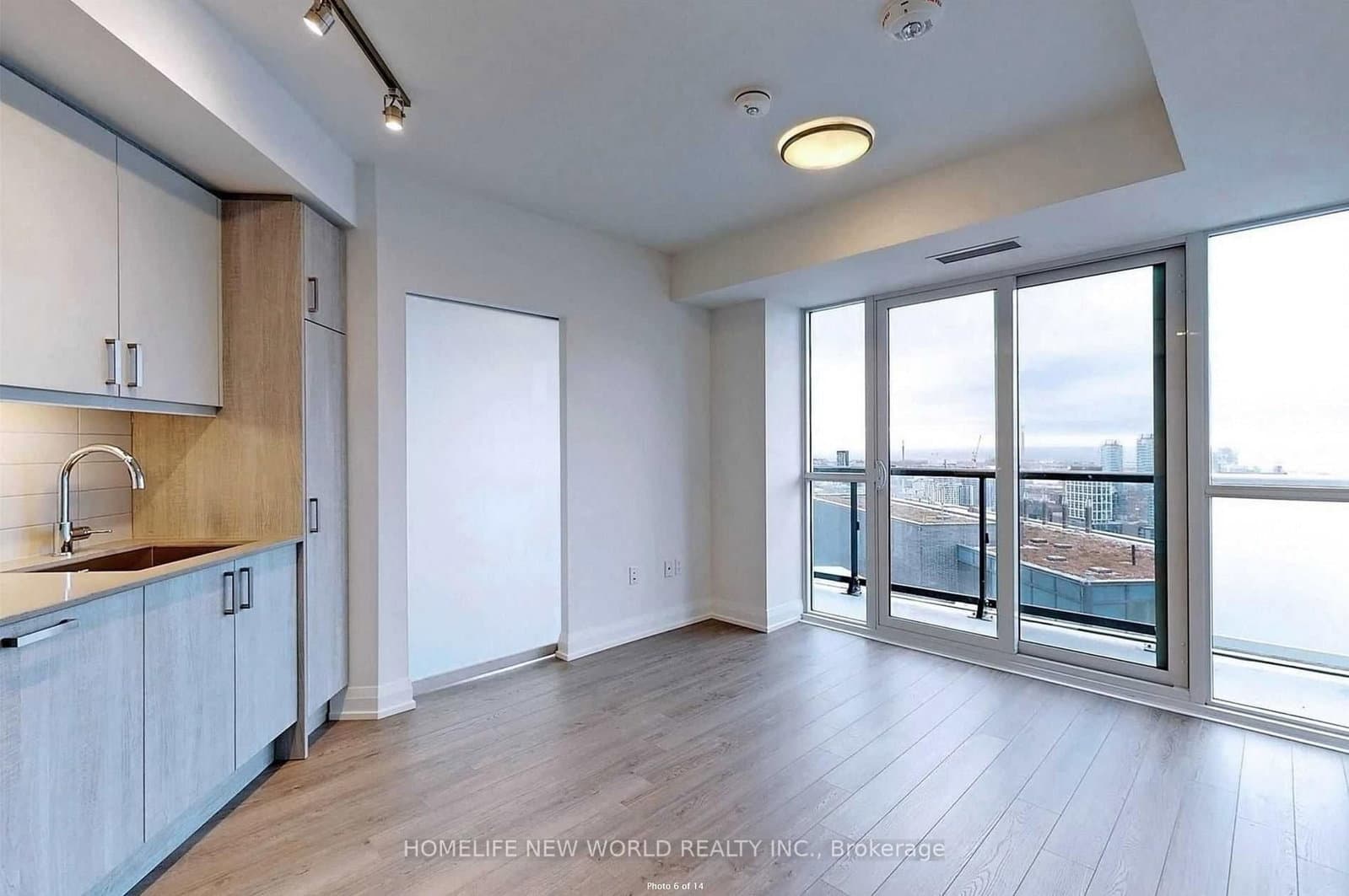 3602 - 77 Mutual Street, Toronto, ON — photo 2