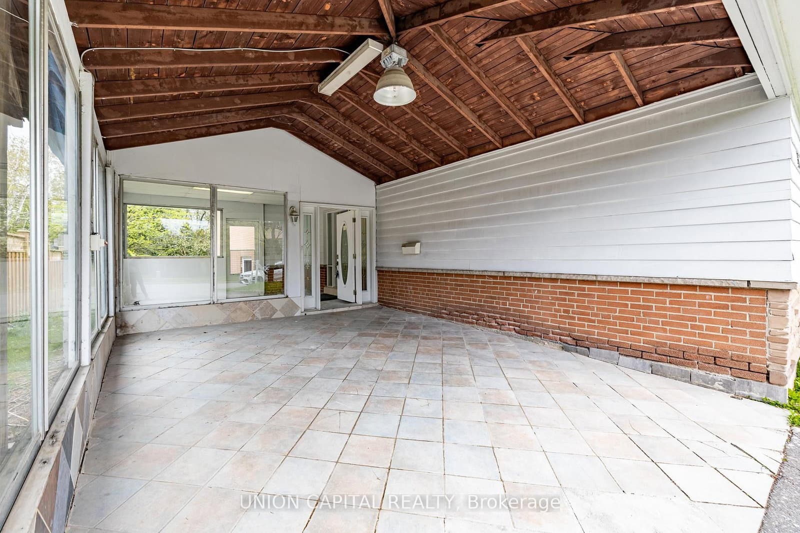 34 Lisburn Crescent, Toronto, ON — photo 2