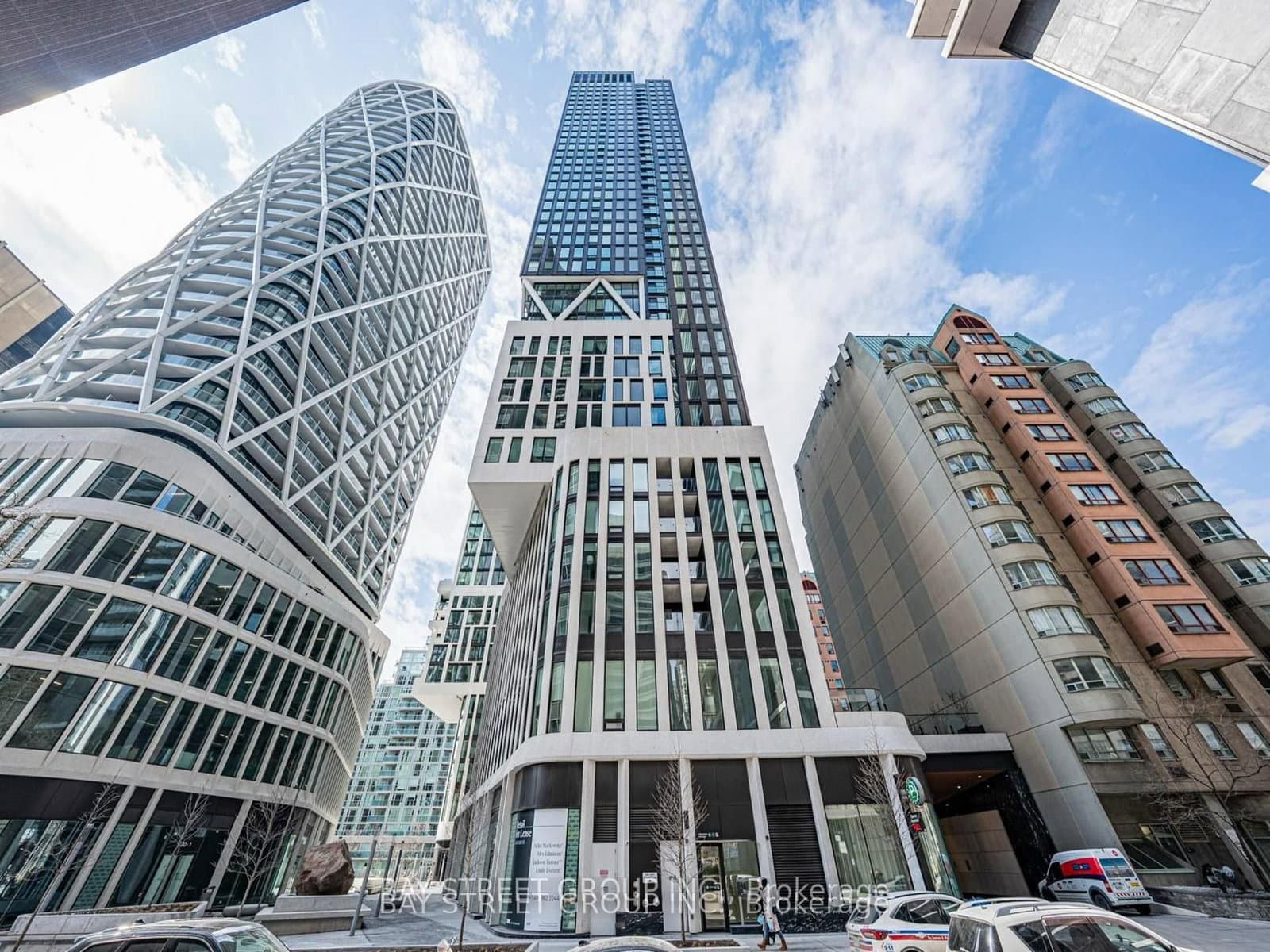 1904 - 238 Simcoe Street, Toronto, ON