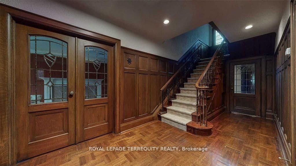 312 Glenayr Road, Toronto, ON — photo 3