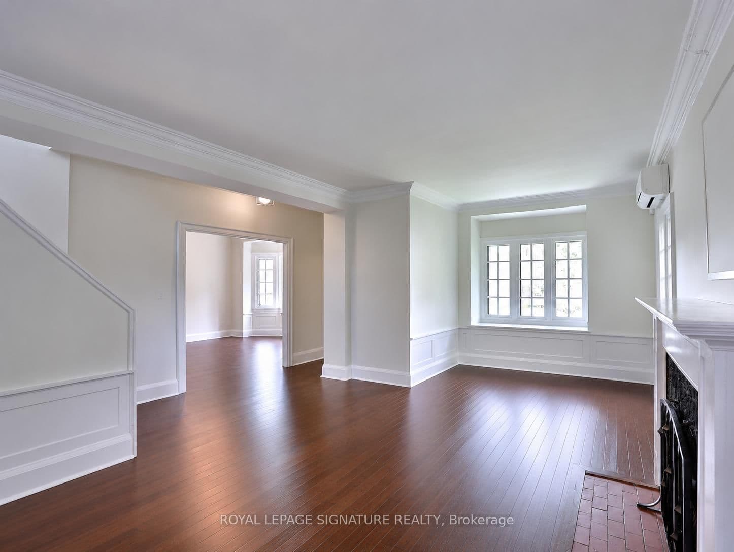 195 Pinewood Avenue, Toronto, ON — photo 3